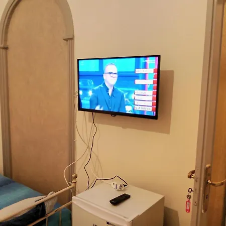 Le Stanze Di Ginevra 2-santa Maria A Vico- Guest house
