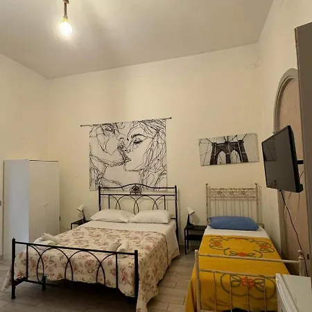 Guest house Le Stanze Di Ginevra 2-santa Maria A Vico- Santa Maria a Vico