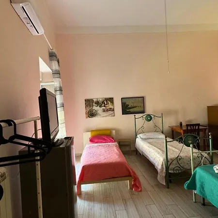 Le Stanze Di Ginevra 2-santa Maria A Vico- Guest house *